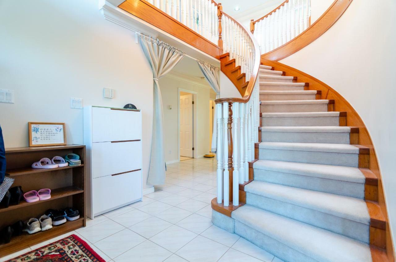 3 Private, Spacious, Bright Rooms In A Gorgeous House New Westminster Exteriör bild