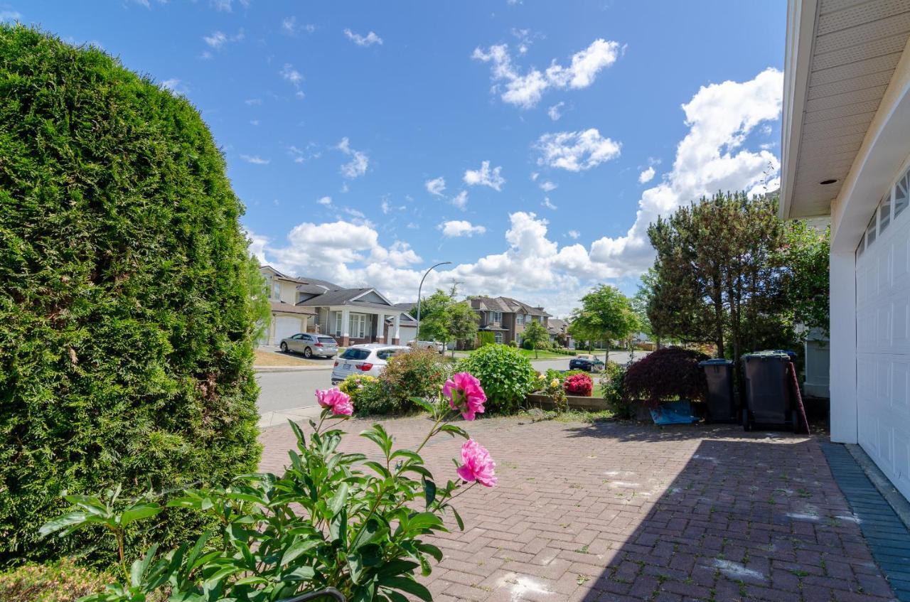 3 Private, Spacious, Bright Rooms In A Gorgeous House New Westminster Exteriör bild